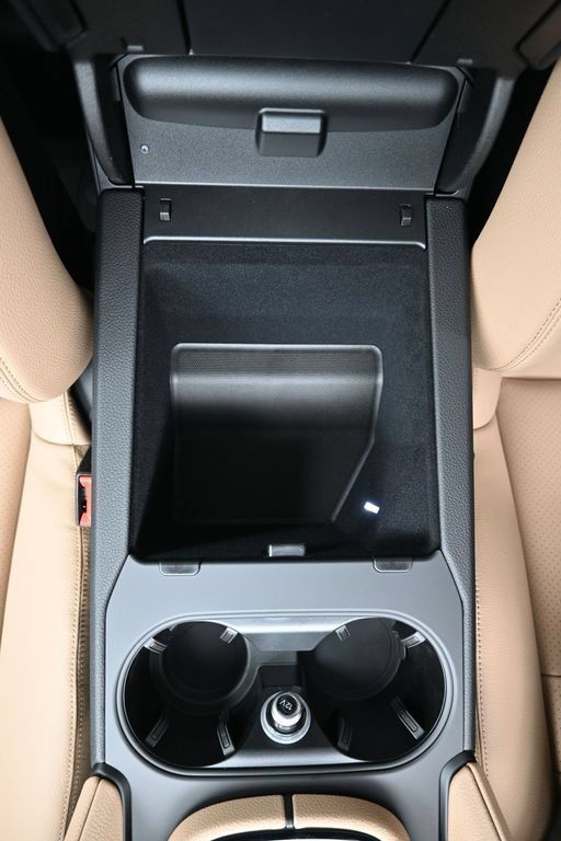 Certified 2026 Porsche Cayenne AWD/4WD image 24