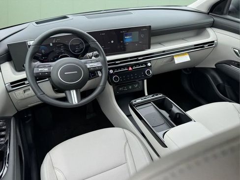 New 2026 Hyundai Tucson Limited w/ Tow & Go Package AWD/4WD image 15