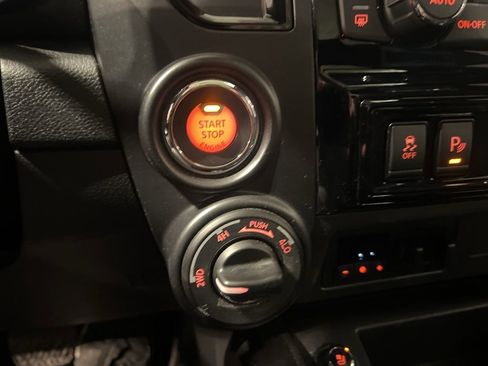 Certified 2024 Nissan Titan PRO-4X w/ Pro-4x Convenience Package image 58