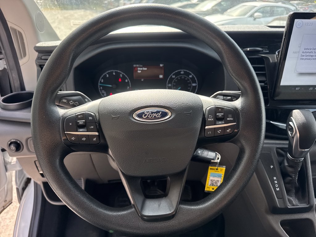 Used 2023 Ford Transit 350 XLT RWD image 19