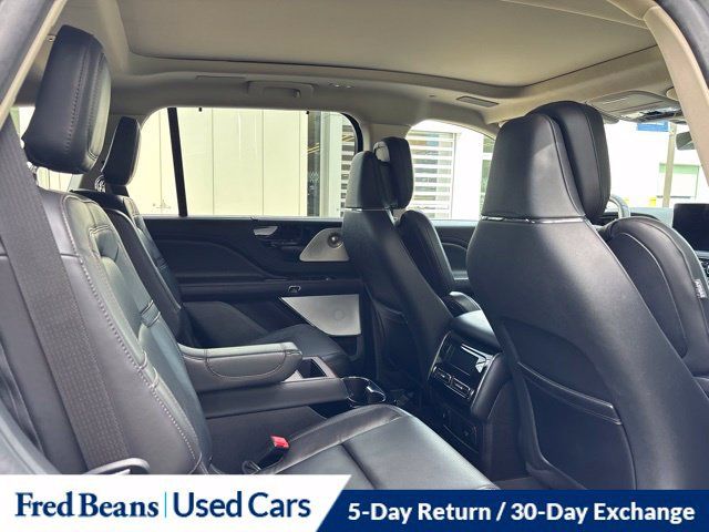 Used 2024 Lincoln Aviator Reserve w/ Equipment Group 201A AWD/4WD image 19
