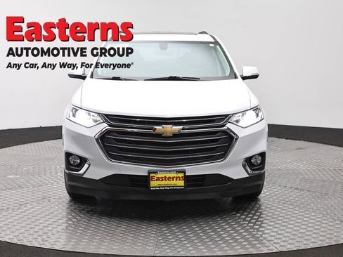 Used 2020 Chevrolet Traverse LT AWD/4WD image 2