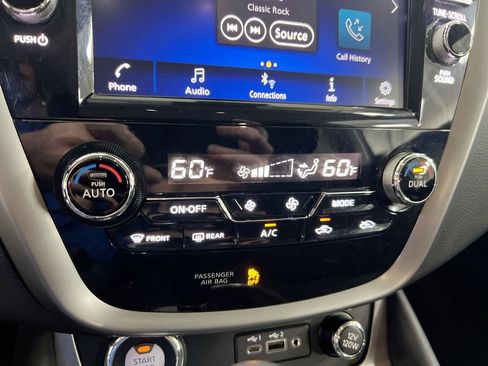 Used 2023 Nissan Murano S AWD/4WD image 16