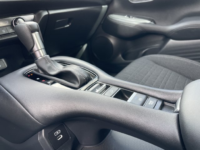 Used 2026 Honda HR-V LX image 20