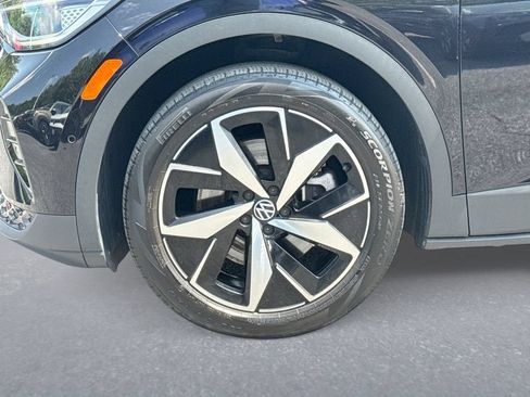 Used 2023 Volkswagen ID.4 S RWD image 19