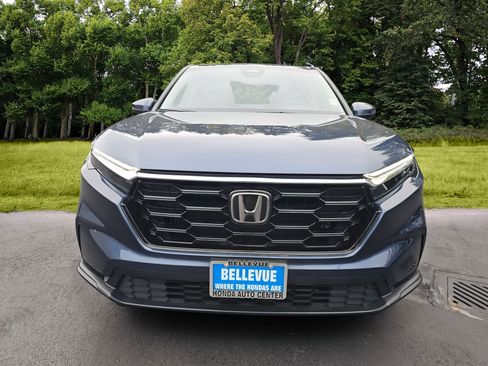 Used 2024 Honda CR-V EX image 2