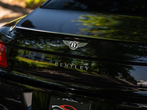 Used 2021 Bentley Flying Spur V8 AWD/4WD image 9