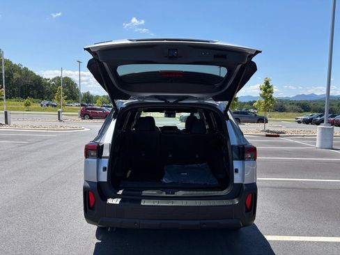 New 2026 Subaru Outback Premium AWD/4WD image 9