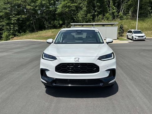 New 2026 Honda HR-V EX-L image 2