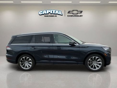Used 2022 Lincoln Aviator Grand Touring w/ Elements Package Plus image 6