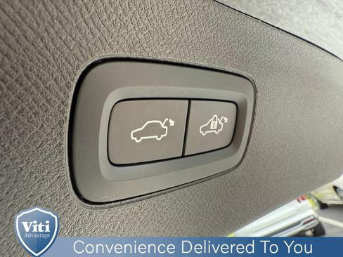 Certified 2023 Volvo XC90 T8 Plus w/ Protection Package image 25