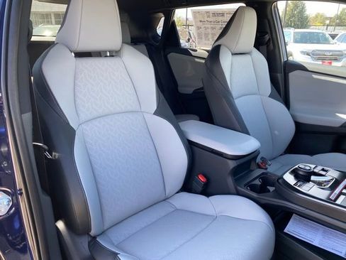 New 2026 Subaru Solterra image 9