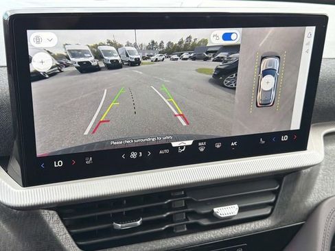 New 2026 Ford Explorer Platinum RWD image 33