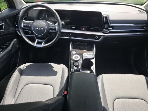 Used 2024 Kia Sportage EX w/ EX Premium Package AWD/4WD image 23