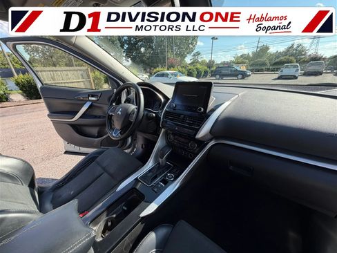 Used 2025 Mitsubishi Eclipse Cross SE AWD/4WD image 13