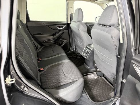 Used 2019 Subaru Forester Premium AWD/4WD image 44