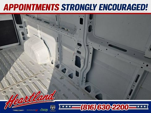 Used 2025 RAM ProMaster 2500 w/ Convenience Group FWD image 82