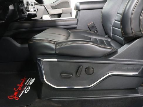 Used 2023 Ford F250 Platinum AWD/4WD image 21