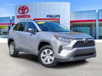 Used 2019 Toyota RAV4 LE