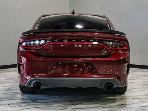 Used 2019 Dodge Charger Scat Pack w/ Driver Confidence Group RWD image 11