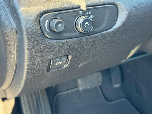 New 2026 Chevrolet Blazer LT w/ Convenience Package image 12