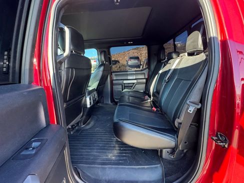 Used 2018 Ford F150 Lariat w/ Equipment Group 502A Luxury image 10