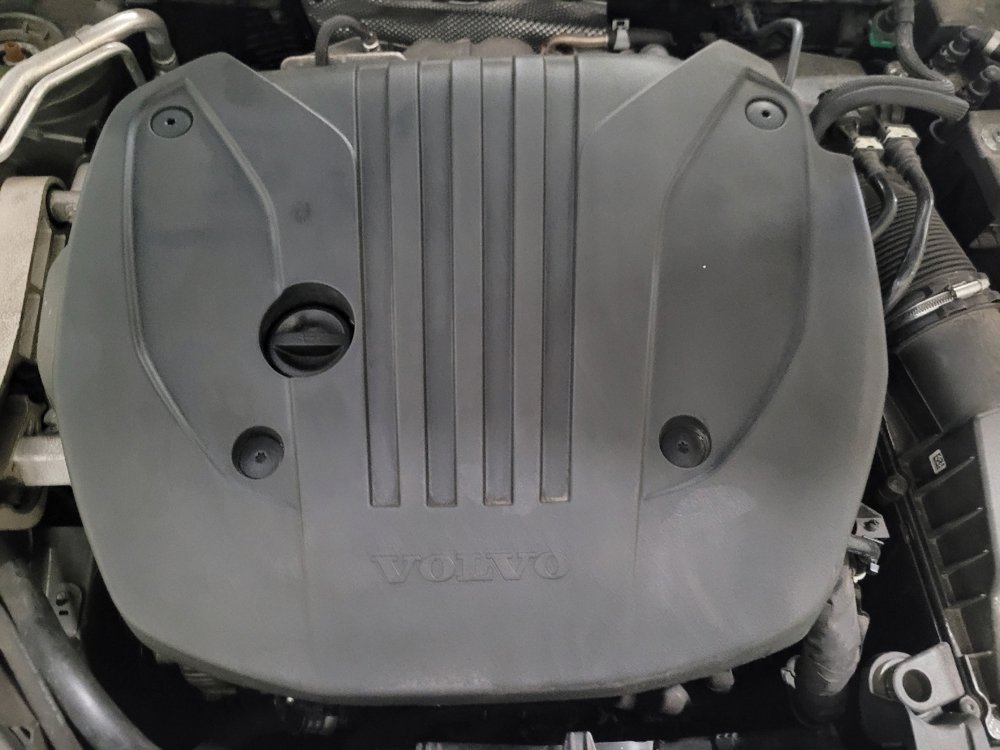 Used 2022 Volvo S60 B5 Momentum AWD/4WD image 30