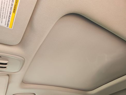 Used 2025 Buick Encore GX Sport Touring w/ Experience Buick Package image 34