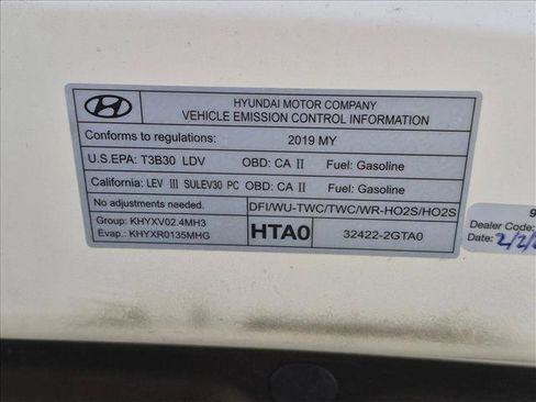 Used 2019 Hyundai Santa Fe SEL FWD image 22