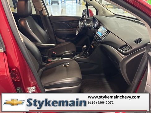 Used 2019 Buick Encore Preferred image 16
