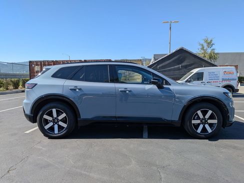 Used 2025 Honda Prologue Touring image 10