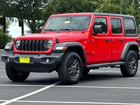Used 2024 Jeep Wrangler Unlimited Sport AWD/4WD image 16