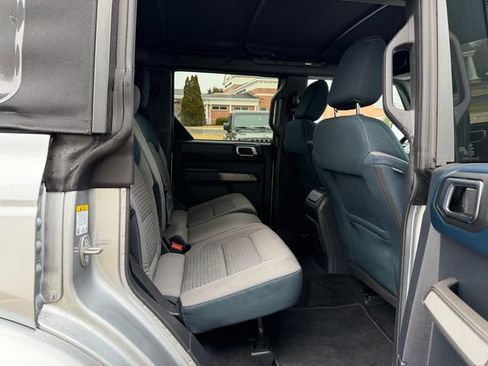 Used 2023 Ford Bronco Outer Banks AWD/4WD image 17