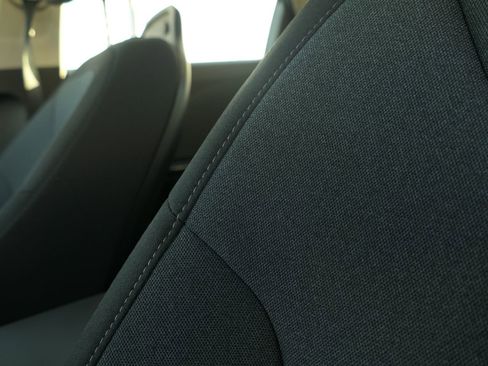 New 2025 Kia K4 LXS image 11