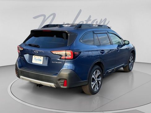 Used 2022 Subaru Outback Limited AWD/4WD image 9