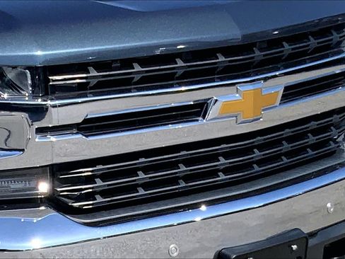 Used 2020 Chevrolet Silverado 1500 LT w/ Texas Edition AWD/4WD image 25