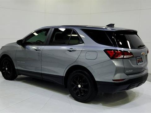 Used 2024 Chevrolet Equinox LS w/ LS Convenience Package FWD image 6