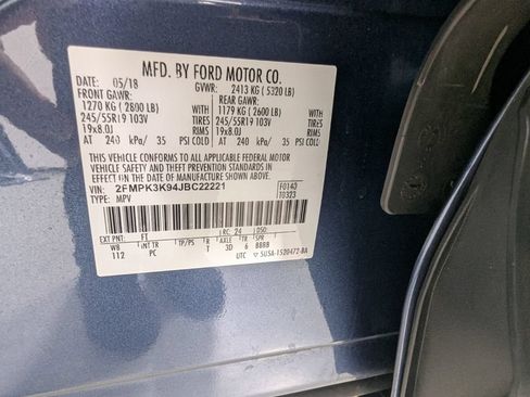 Used 2018 Ford Edge Titanium w/ Equipment Group 301A FWD image 30