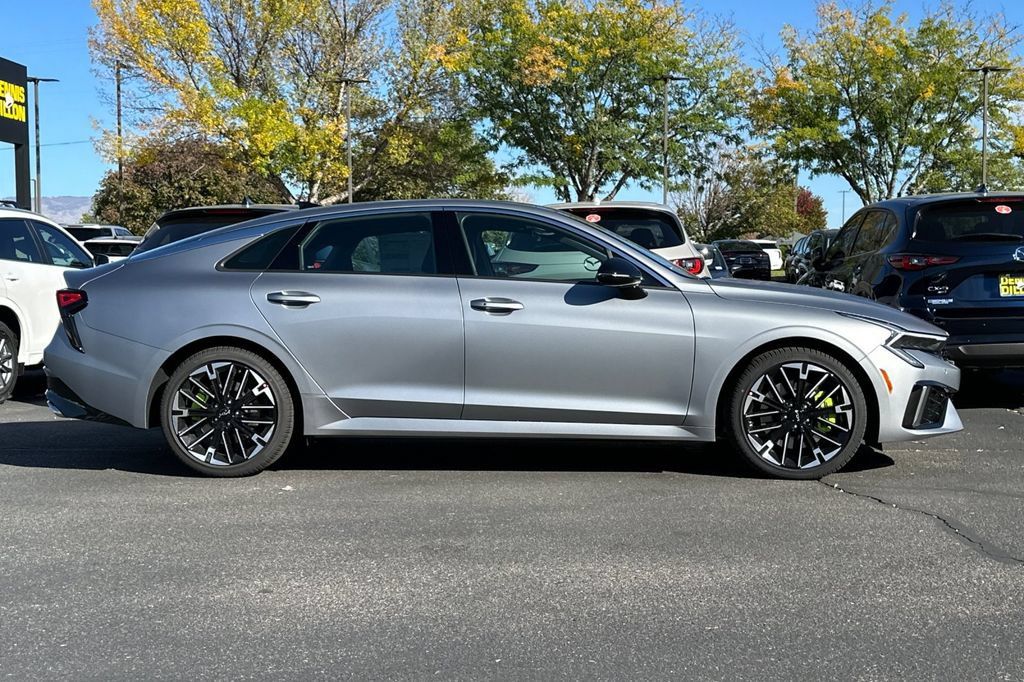 New 2026 Kia K5 GT FWD image 3