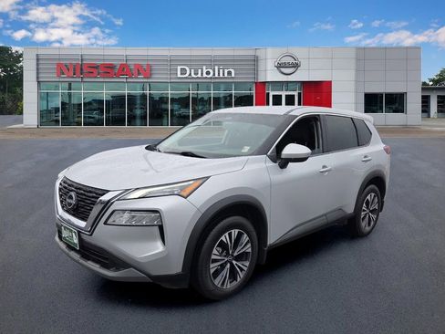 Used 2023 Nissan Rogue SV FWD image 1