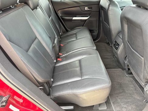 Used 2014 Ford Edge SEL w/ Equipment Group 204A FWD image 19