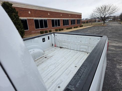 Used 2018 Ford F250 XLT image 12