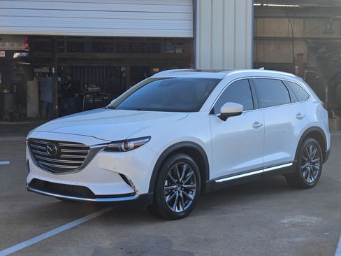 Used 2020 MAZDA CX-9 Signature image 3