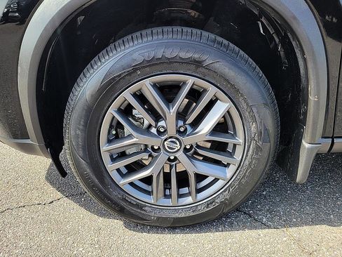 Used 2021 Nissan Rogue S image 8