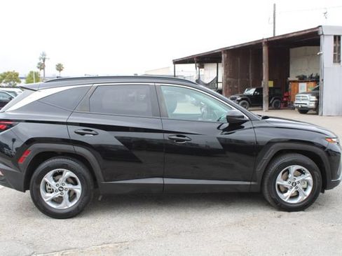 Used 2024 Hyundai Tucson SEL FWD image 3