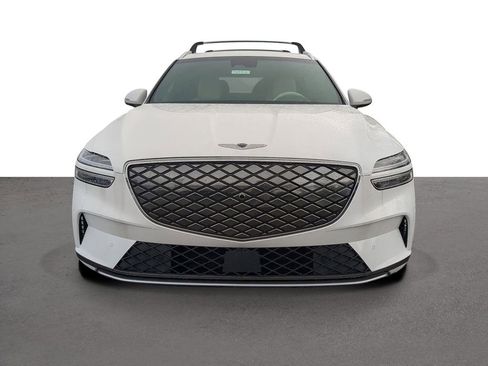 Used 2025 Genesis Electrified GV70 w/ Prestige Package AWD/4WD image 8