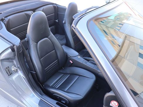 Used 2002 Porsche 911 Carrera image 32