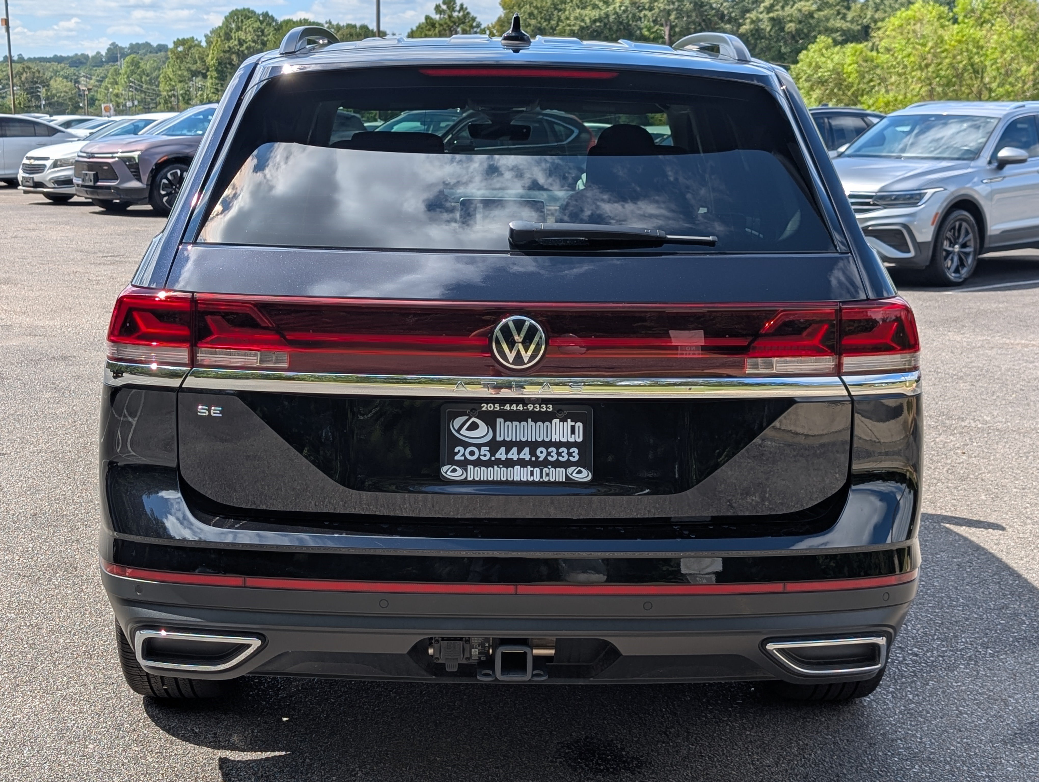 Used 2026 Volkswagen Atlas SE FWD image 8