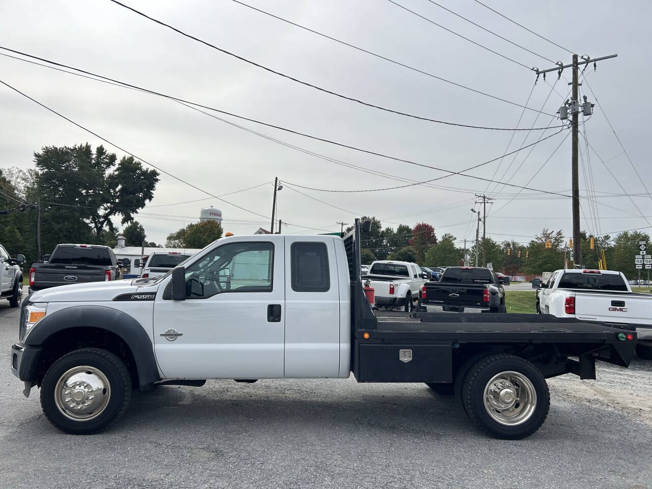 Used 2012 Ford F550 4x4 SuperCab Super Duty w/ XL Value Pkg image 10