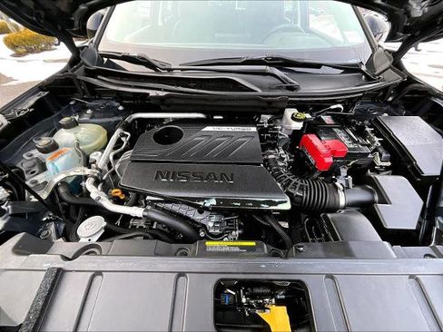 Certified 2023 Nissan Rogue SV image 28